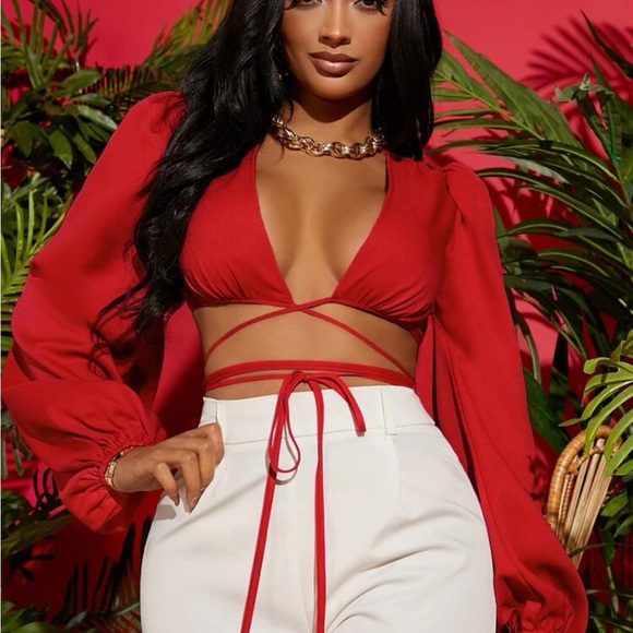 Red long sleeve top - Picture 2 of 3